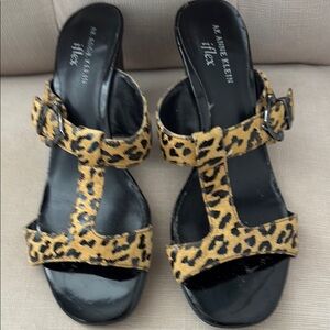 Anne Klein Flex leopard shoe